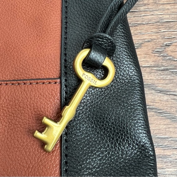 Fossil Tara Leather Crossbody Bag Black Brown Colorblock Gold Hardware - Picture 4 of 16